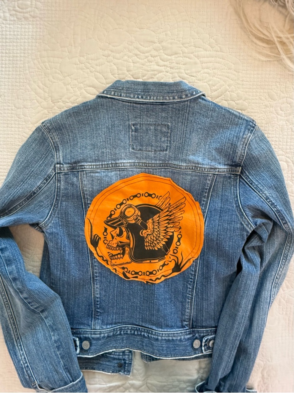Y2K Hollister Denim trucker Jacket with Bold  Winged Skull Patch bikercore goth - Picture 6 of 9